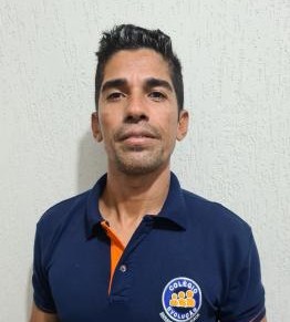 HELITO GORGET SANTANA - Colégio Evolução