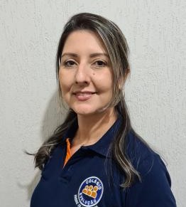 ADRIANA APARECIDA DA SILVA - Colégio Evolução